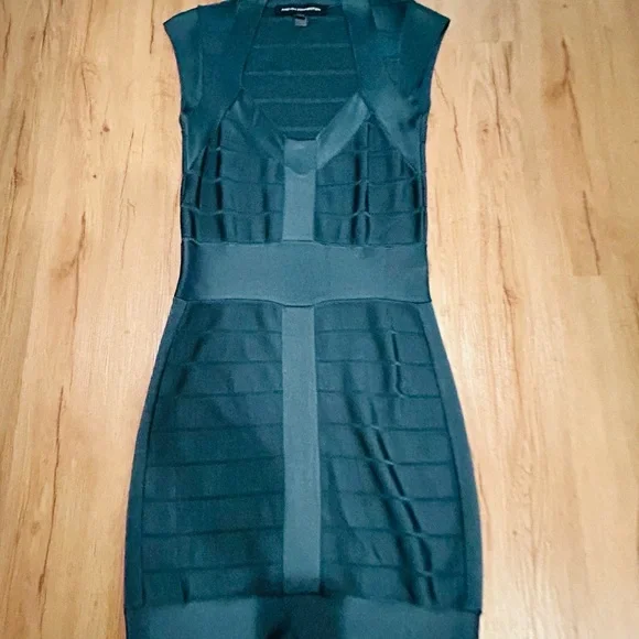 french connection emerald green dress Abstract Green Printed Midi Dress Minted Green main image 1